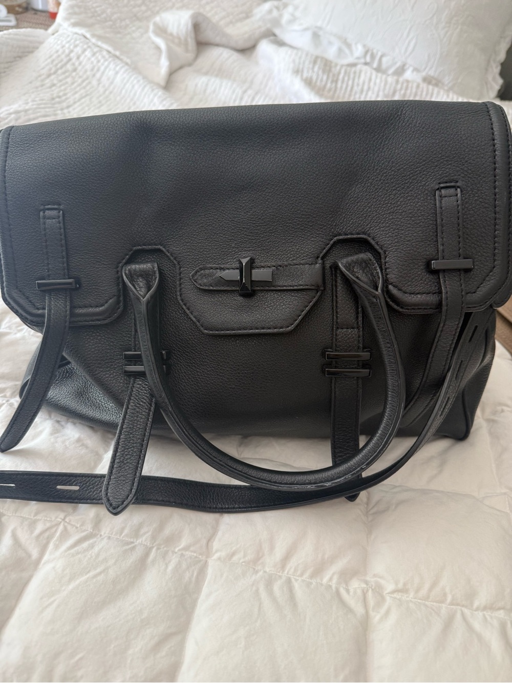 Large leather tote/satchel